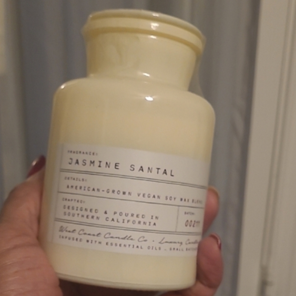Jasmine Santal Soy Candle -9oz